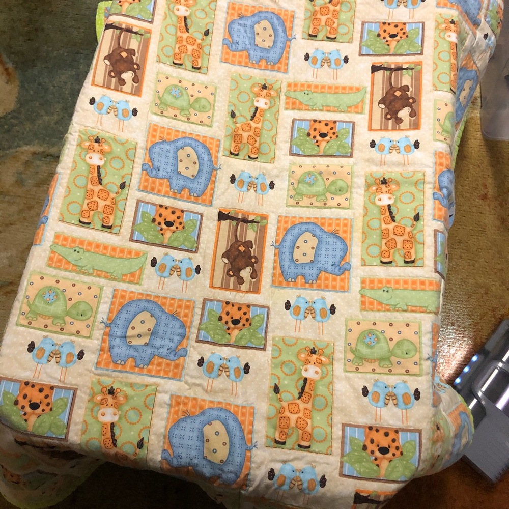 Baby quilt with animals